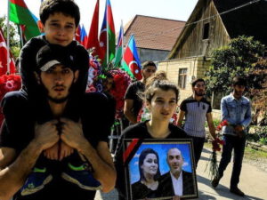 Nazirlik Gəncə terrorunda hər iki valideynini itirmiş qardaş-bacını himayəyə götürdü – RƏSMİ