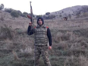 Sabiq nazirin oğlu da ön cəbhədə döyüşüb – FOTOLAR