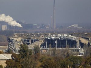 SON DƏQİQƏ: Ukrayna Donetsk hava limanını atəşə tutur – “Bayraktar” PUAları…