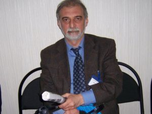 Hikmət Hacızadə vəfat edib