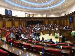 Ermənistan parlamentində dava düşüb – ŞOK VİDEO