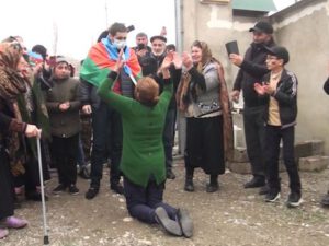 18 gün komada qalan qazimiz evinə döndü – VİDEO