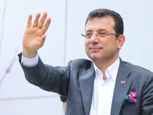 Əkrəm İmamoğlundan Şuşa təbriki – FOTO