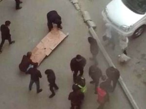 Bakıda 8 yaşlı qız özünü binadan atdı: Atası evə sərxoş gəldi… – TƏFƏRRÜAT