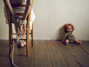 Sankt-Peterburqda kişi altı uşağı girov götürüb