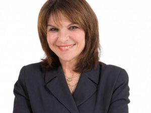 Fransa Senatoru Natali Qule: Qarabağı artıq ürəyimlə deyil, gözlərimlə görəcəm