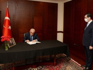 Baş nazir Məsud Yılmazın vəfatı ilə əlaqədar Türkiyəyə başsağlığı verdi
