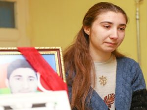 “Qayıtdı ki, gəl səni bir də öpüm, birdən şəhid olaram” (VİDEO)