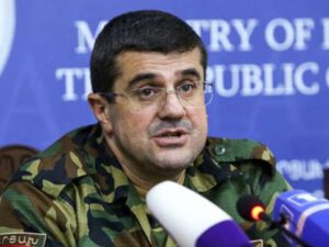 Arayik yenə sayıqladı: “Meşələrdə gizlənən oğlanlarımızı azərbaycanlılar indi də öldürür”