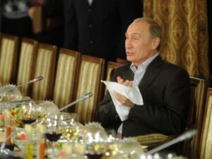 Putin Baydeni niyə təbrik etmir? – Kreml açıqladı