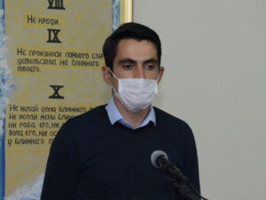 “Silahı yerə qoyun, başqalarının torpağında vuruşursuz” – Din xadimindən erməni əsgərlərə müraciət