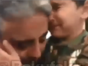 Şəhid oğlunun hər kəsi KÖVRƏLDƏN SÖZLƏRİ: “Mən atamı…” – VİDEO