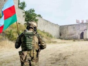 Şuşanın işğaldan azad edilməsi xəbərini Prezidentə məruzə edən zabit – DOSYE