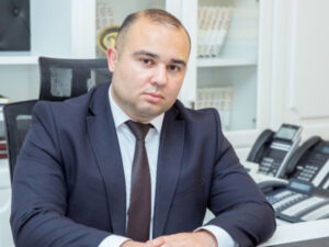 Kəlbəcərin icra başçısı müavinini və köməkçisini işdən çıxardı