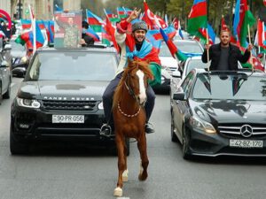 Zəfər Günü iş olmayacaq