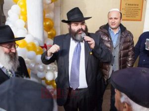 Aşkenazi yəhudilərinin baş ravvini: “Avropada bağlı qalan sinaqoqlar Azərbaycanda hər zaman açıqdır”