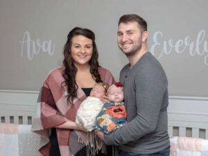 Bir neçə həftə fərqlə iki dəfə ana oldu – FOTO