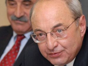 Ermənistan müxalifəti Paşinyanın yerinə namizəd müəyyənləşdirdi