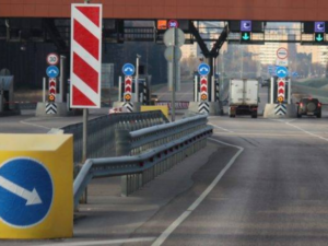 Bu da yeni pullu yol – Ödəniş edib, maşını 120 km/saat sürətlə sürəcəksiniz – VİDEO