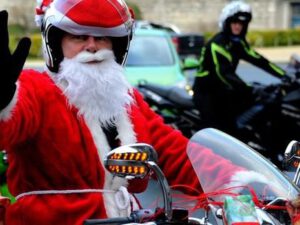 Şaxta baba qocalar evinə ziyarətə getdi, 18 nəfər öldü