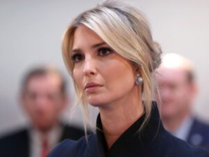 Trampın qızı Baş Prokurorluqda dindirilib