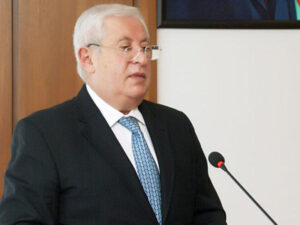 DTX-nin həbs etdiyi icra başçısı məhkəməyə çıxarılır