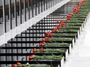 İlham Əliyev və Ərdoğan Şəhidlər Xiyabanını və Türk Şəhidliyini ziyarət etdi