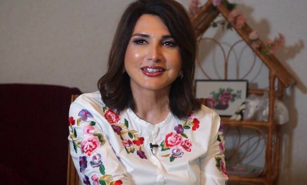 Deputat öz puluna qıymır, maaşları kəsməyə çağırır Deputat öz puluna qıymır, maaşları kəsməyə çağırır