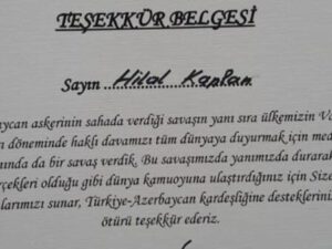 Səfirimiz özünə erməni deyən jurnalisti mükafatlandırdı – FOTO