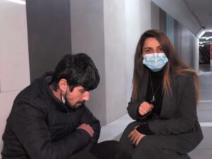 Küçədə yaşayan 25 yaşlı Orxanın həyatı hər kəsi kövrəltdi – VİDEO