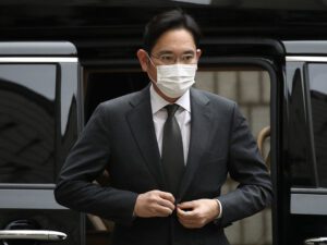 “Samsung”un sahibi həbs edilib