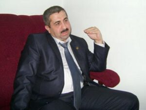 Sabiq deputatla partiya sədri arasında QALMAQAL – “Çağırdım, qorxusundan gəlmədi”