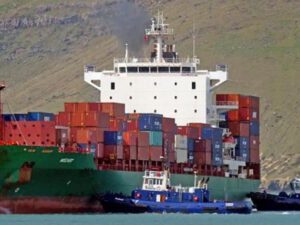 SON DƏQİQƏ! Türkiyə gəmisinə hücum: Azərbaycanlı öldürüldü, 15 nəfər əsir götürüldü