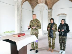 Prezident İlham Əliyev Füzuli rayonunda Füzuli-Şuşa yolunun və hava limanının təməlini qoyub, Şuşa şəhərində səfərdə olub