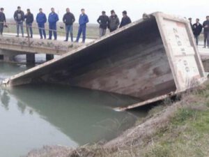 Azərbaycanda yük maşınları dəhşətli qəza törətdi – ÖLƏN VAR