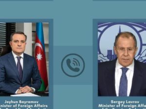Bayramov Lavrovla Qarabağı müzakirə etdi