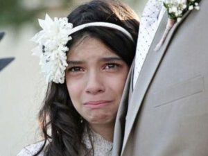 Erkən nikahları “qanuniləşdirən” molla kəbinləri – Dövlət necə nəzarət etməlidir?