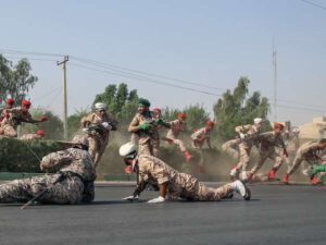SON DƏQİQƏ! İranda dəhşət: Ordu silahdan istifadə edir – Çox sayda ölü və yaralı var