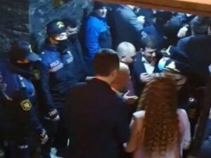 Polis əməliyyat keçirdi: Tanınmış meyxanaçılar YAXALANDI – FOTO