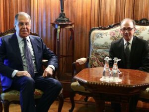 Lavrov Ayvazyanla Qarabağla bağlı razılaşmaları müzakirə edib