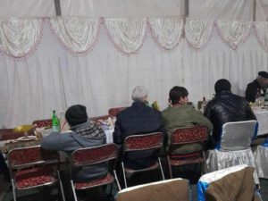 Azərbaycanda gizli toy məclisi – Polis basqın etdi
