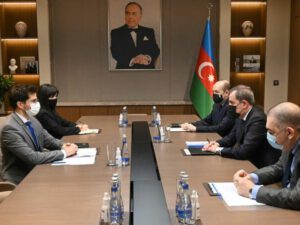 Ceyhun Bayramov İsrail səfiri ilə Qarabağı MÜZAKİRƏ ETDİ