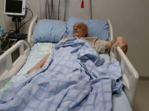 Barmağı amputasiya olunan xalq artistinin SON HALI – FOTO