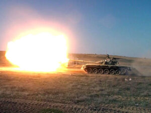 Azərbaycan tankçıları yeni tədris ilində ilk döyüş atışlarını icra ediblər – FOTO/VİDEO