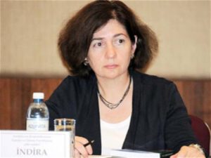 Gənclərlə iş şöbəsinin 62 yaşlı müdiri – Gənclər və İdman Nazirliyi niyə gəncləşmir?