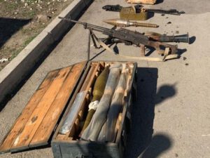 Polis düşmənin atıb qaçdığı xeyli silah-sursat aşkarladı – FOTO