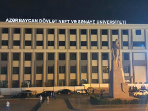 Universitetdən kobud qanun pozuntusu: 136 minlik tender …