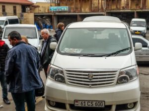 SON DƏQİQƏ: Ermənistanda qarşıdurma – İNSANLAR TAKSİLƏRDƏN DÜŞÜRÜLÜR VƏ…