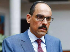 Ərdoğanın sözçüsü: “Heç kimsə bizimlə təkəbbürlə danışa bilməz”