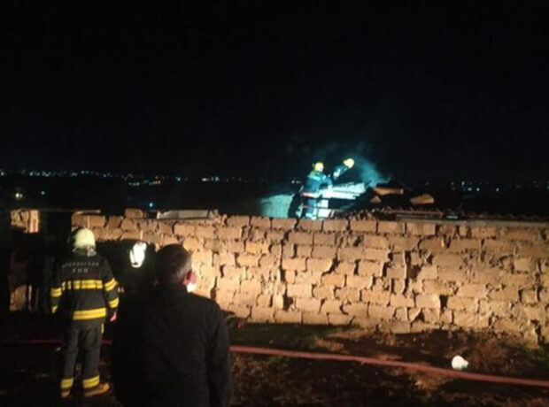 Dünən həbsdən çıxdı, bu gün evi yandırıb arvadını döydü Dünən həbsdən çıxdı, bu gün evi yandırıb arvadını döydü